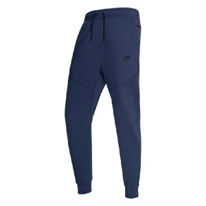 Nike tech fleece - Blåa byxor som säljs. Väldigt sköna och funkar som vanliga byxor. Säljs på grund av ingen användning längre. 