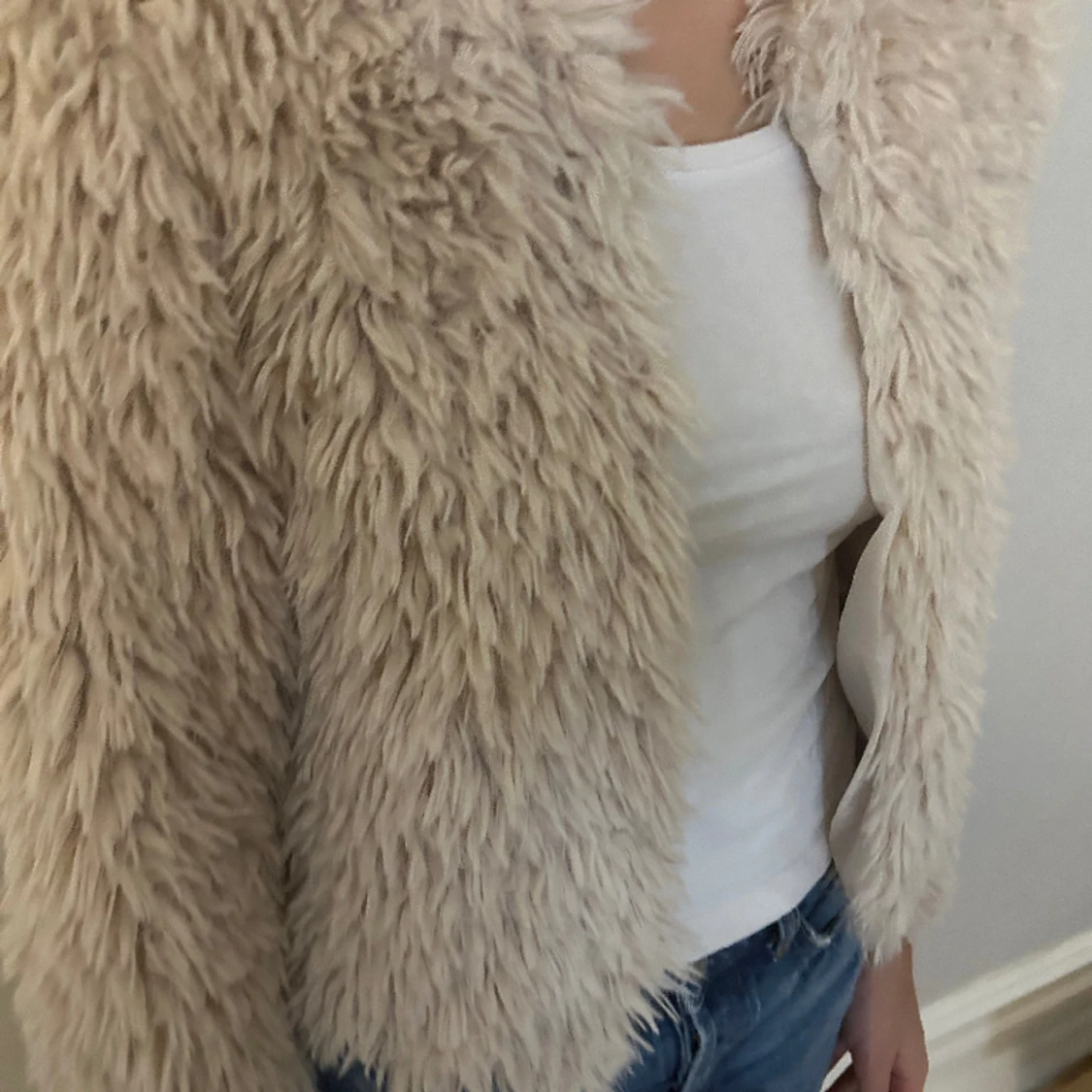 Fluffig jacka/kofta