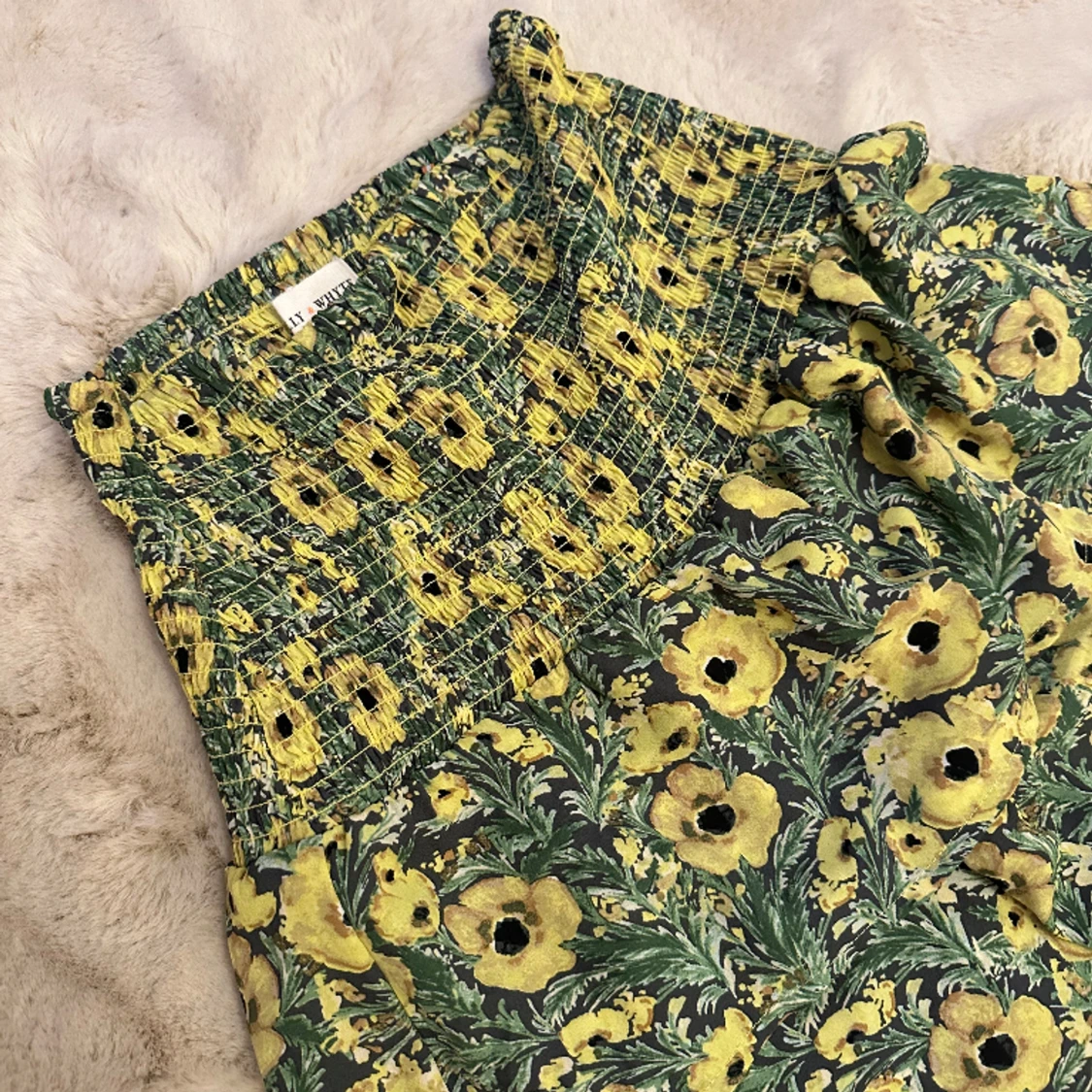 Blommig sommar kjol från Holly white💚 - 91