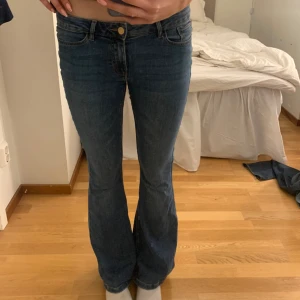 Vero moda jeans  - Snygga vero moda jeans i storlek s 💕