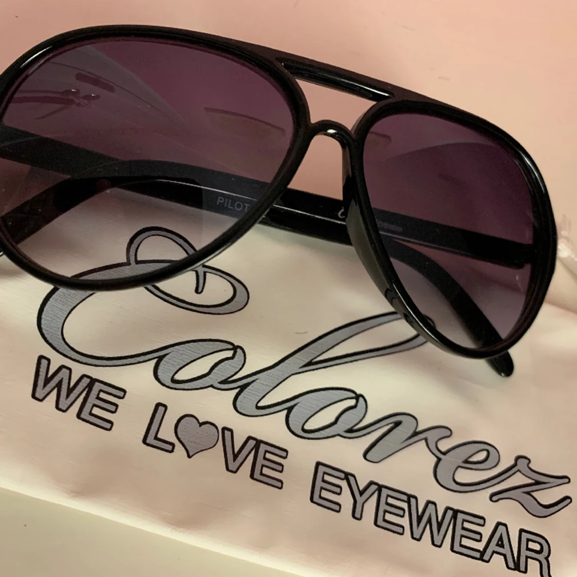 Svarta Pilot Solglasögon  - 90