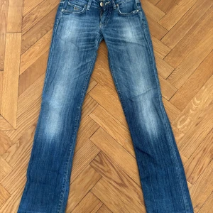 Lågmidjade jeans - Jättesnygga lågmidjade jeans från Gas
