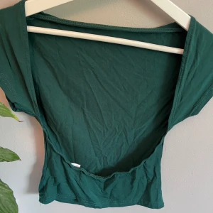 rygglös tröja - jättefina och populära tröjorna som är perfekta nu till sommaren🌟