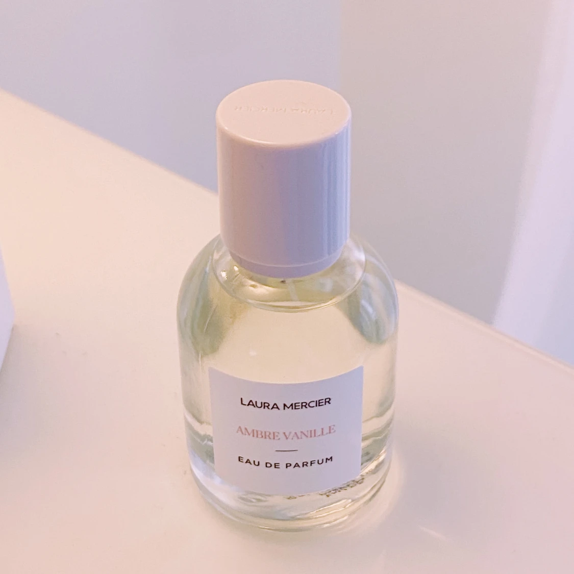 Laura Mercier Amber Vanilla HELT NY - 91