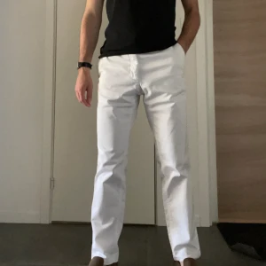 Byxor från Massimo Dutti - Superskönq och snygga men tyvärr lite för stora passar S/M.