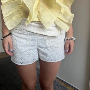 Broderade shorts - Broderade shorts, super fina och super bra material!!❣️❣️ 
