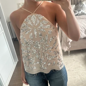 Festtopp - Har sytt om banden