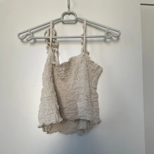 Topp Zara - Fint skick bara inte riktigt min stil längre Populär Zara topp