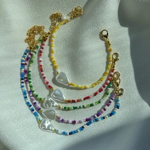 Handgjorda smycken 🩵 - 🩵