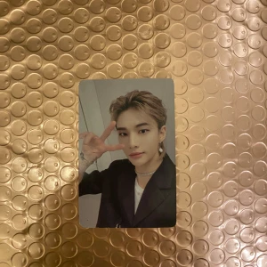 Hyunjin - Hyunjin. 1st/10kr🥰