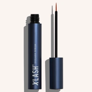 Xlash fransserum - Oanvänt fransserum från xlash. Köptes för ca 4 månader sedan och de har aldrig blivit använt💞nypris 479