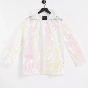 Regnjacka  - Brave Soul – Unicorn – Regnjacka Slutsåld jacka i fint skick! Köpt på asos 🩷  Vid fler bilder eller frågor tveka inte att höra av er! Kan mötas upp i Örebro eller frakta. Köp helst genom plick💛