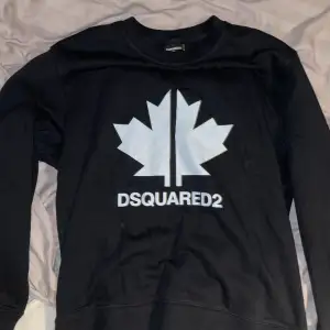 Dsquared2 sweatshirt nytt skick (Säljer pga för stor) Storlek XXL men passar XL och även L