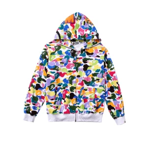 Bape hoodie - Säljer min bape hoodie då den inte kommer till användning längre, har använt 2 gånger då den inte riktigt är min stil längre. Billiga priset beror på att en av dragkedjorna är lite tröga 💕
