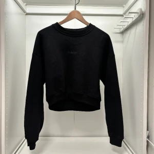 Rodebjer  - Rodebjer tröja, ny pris 1200kr https://www.rodebjer.com/se/rodebjer-sweater-koloman/23200839999-S.html