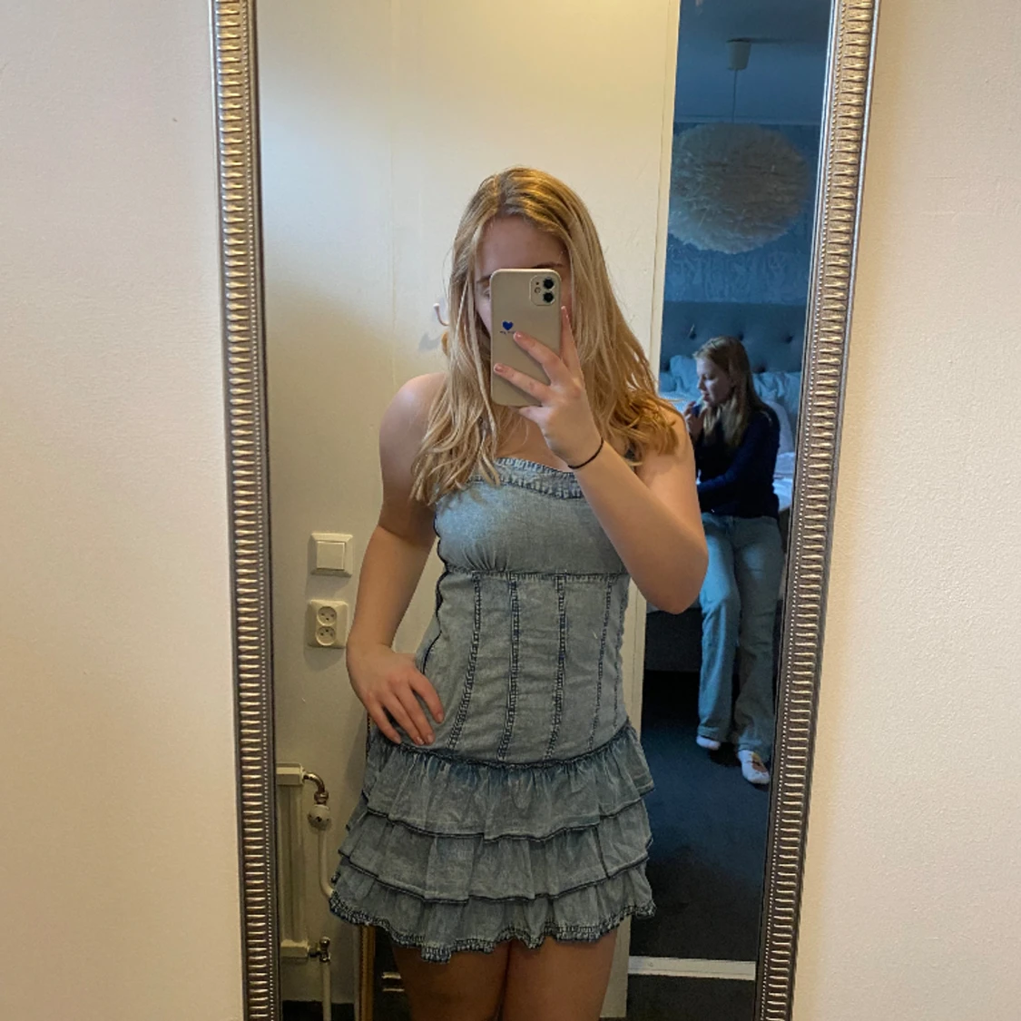 Trendig jeanskläning - 90