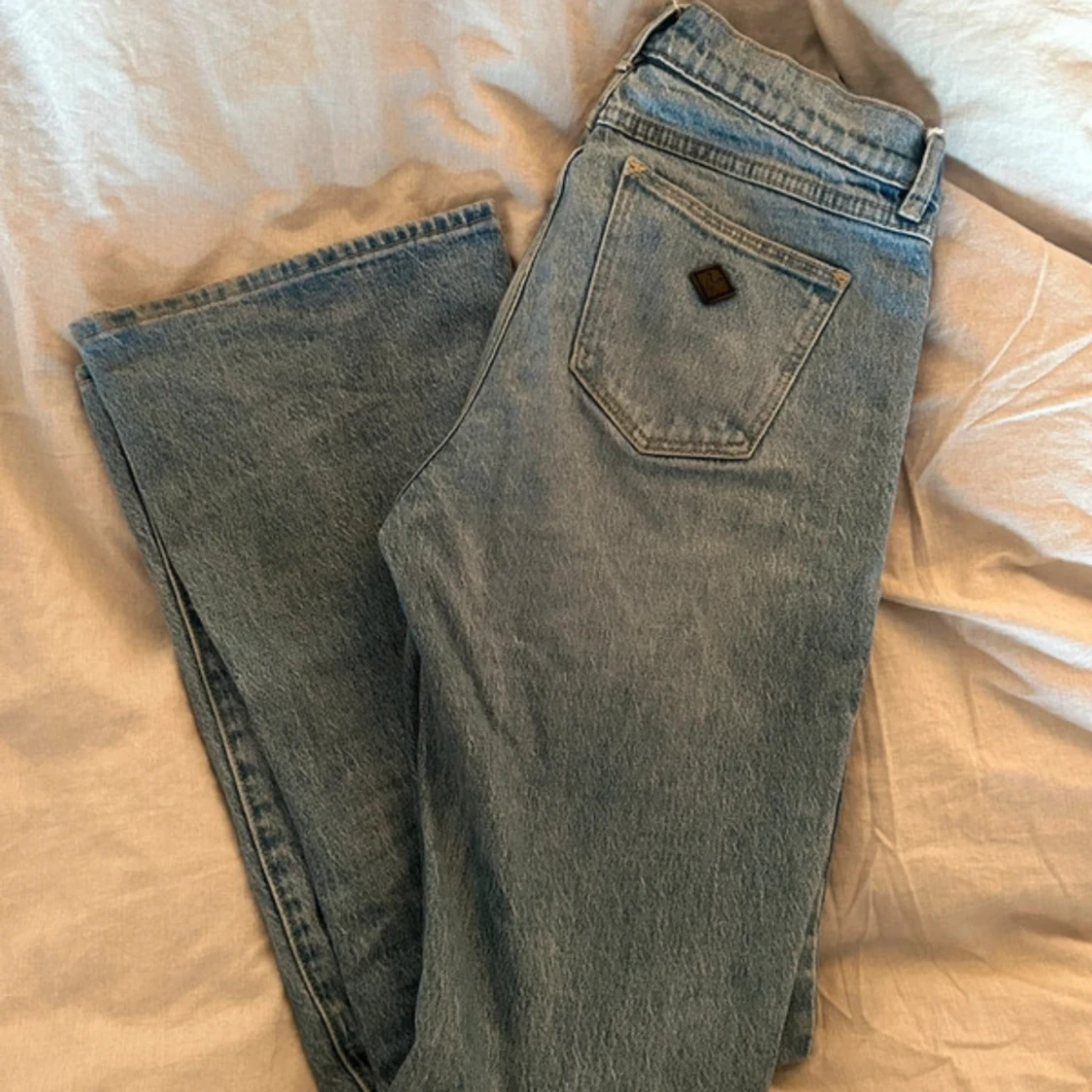Low waist bootcut jeans  - 90