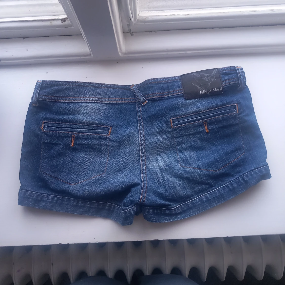 Lågmidjade shorts 😍 - 90