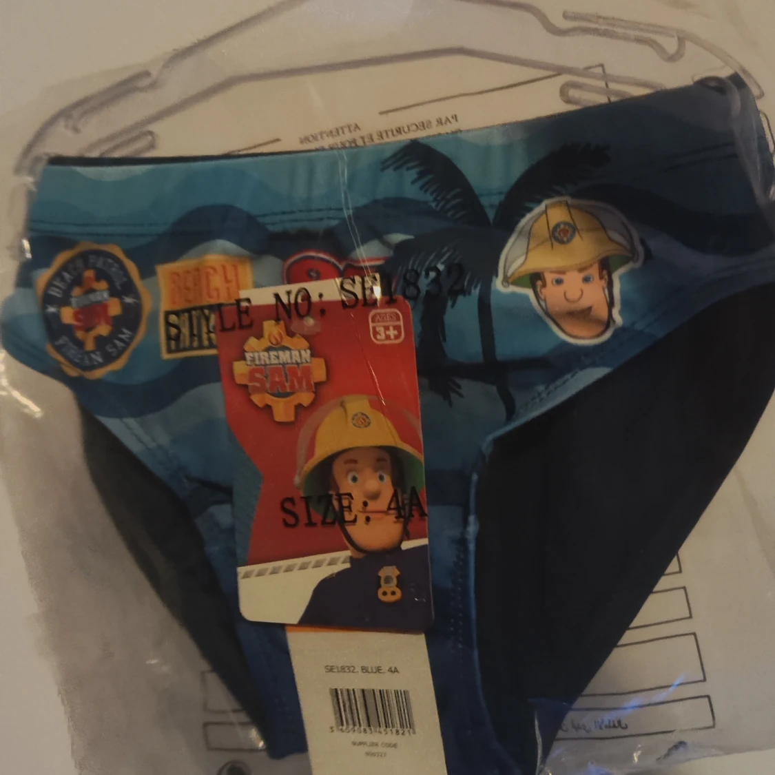 Nya fireman Sam badbyxor storlek 98/104 - 93