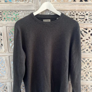 Jack&Jones tröja  - Jack&jones tröja som ej används 