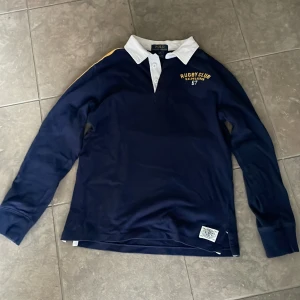 Ralph lauren rugby tröja  - Skick 9/10 100% bomul