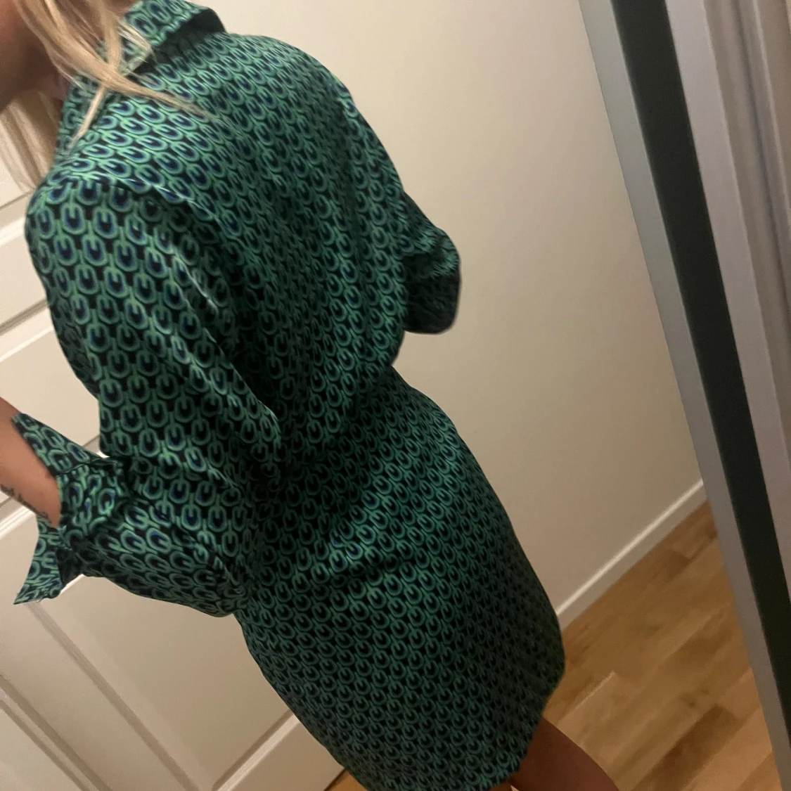 Grön klänning - 92