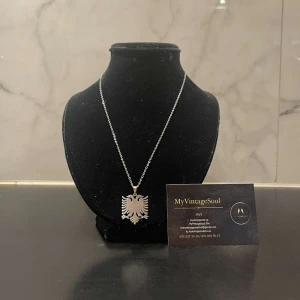 Albanska flaggan halsband - Albanska flaggan halsband Rostfritt stål