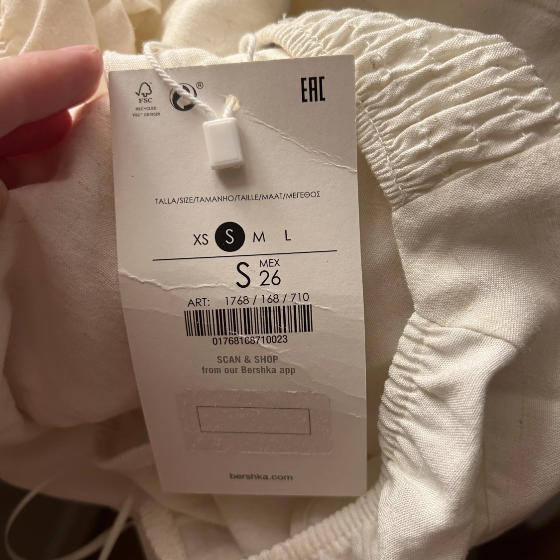 Studentklänning från bershka - 90