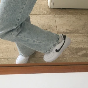 Nike AIR force 1 - Säljer dessa fina nike skor, skriv för fler bilder💕