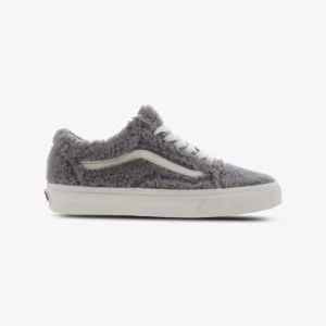 Vans skor - Säljer dessa coola Vans skor pågrund av att de är lite för små. De är i nyskick och använda endast en gång. De är i storlek 38.🥰