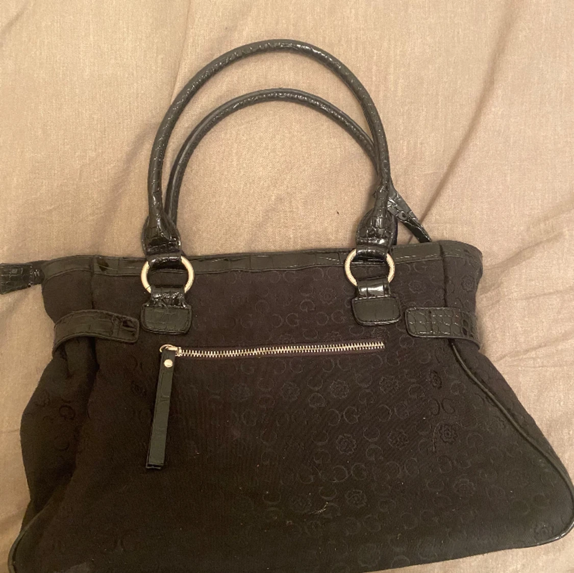 Svart handväska - 90