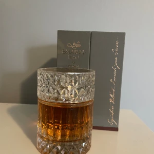 Sharaf blend - En Sharaf blend 99/100ml Den bästa angels share klonen Håller länge på huden