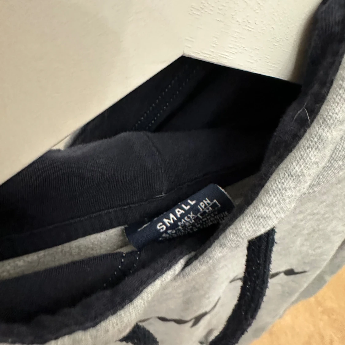 Champion hoodie  - 90