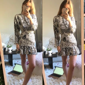 Festklänning H&M TREND - Nyskick