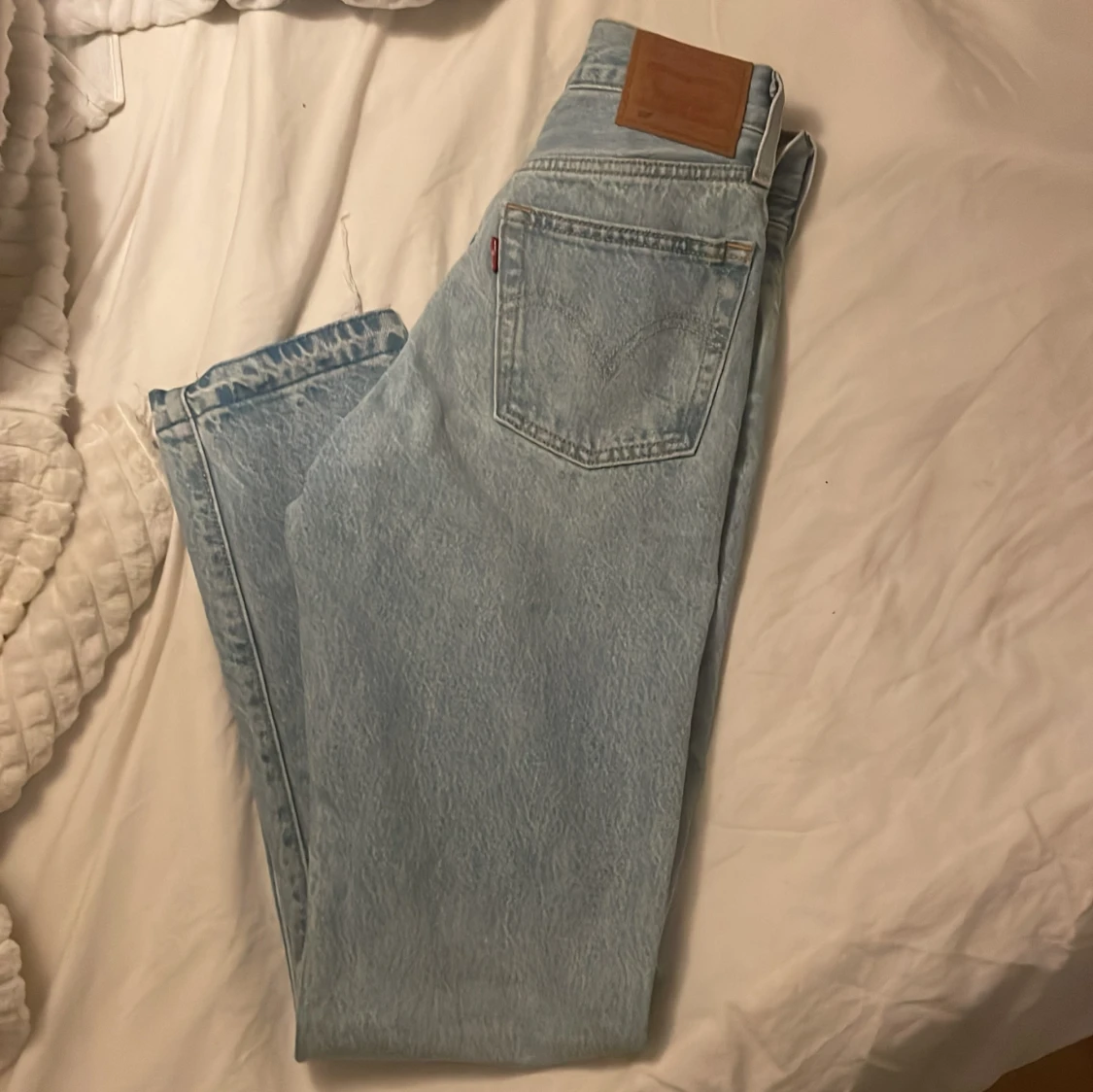 Oanvända levi’s jeans  - 90
