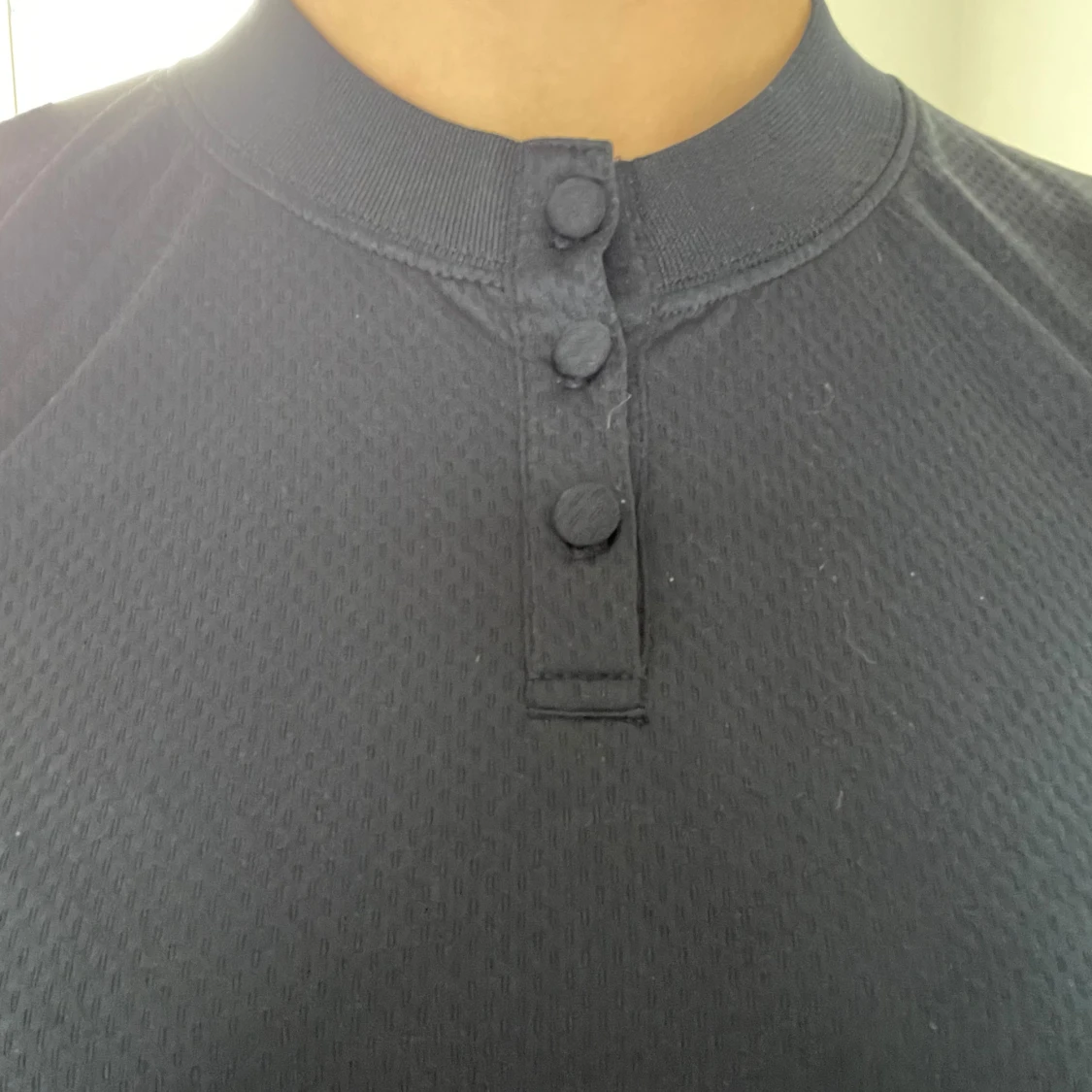 Mörkblå topp från JH Collection - 90