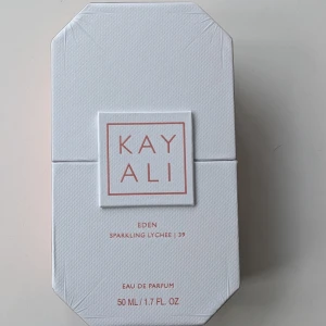 Kayali Eden sparkling lychee  - Se bild för mängd kvar