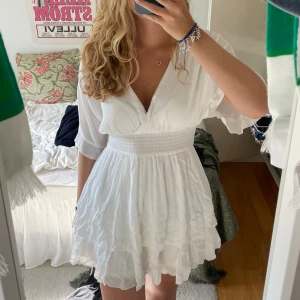 Vit klänning - Aldrig använd!🤝🤝