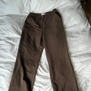 Kostymbyxor  - Claire rosé x nakd