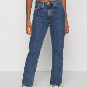 Voyage weekday jeans - Bra skick!!