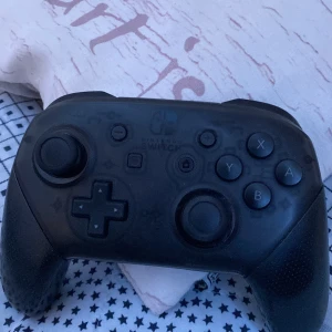Nintendo switch controll  - Nyskick