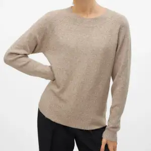 beige stickad tröja från vero moda, använd 2 ggr 