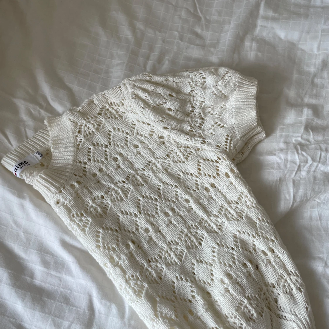 Gullig stickad topp - 91