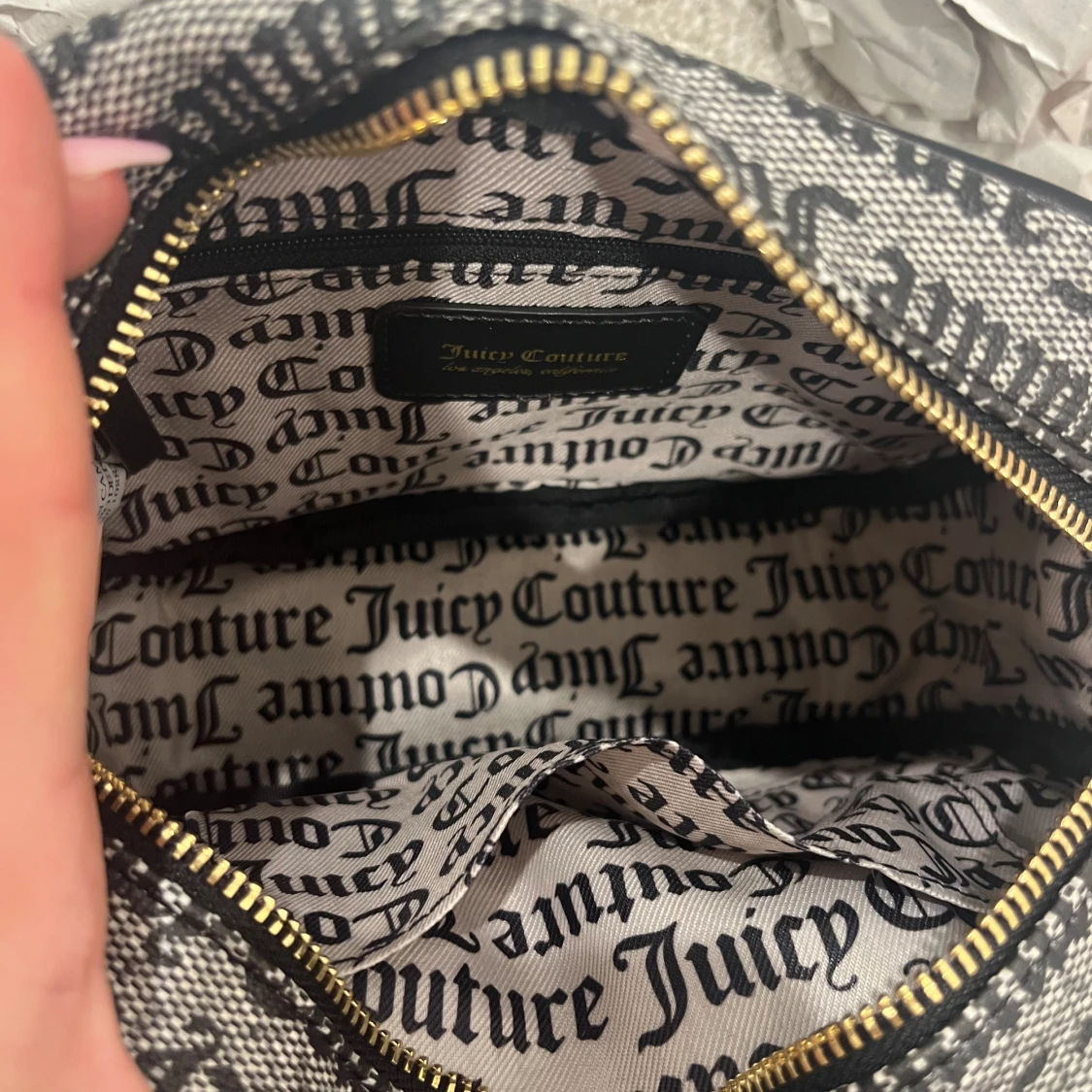 Juicy Couture axelväska - 91