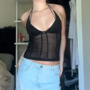 Mesh topp - Snygg topp som inte kommer till användning, klippt bort lapparna så vet varken var den är ifrån eller vilken storlek men skulle gissa på S 🩷