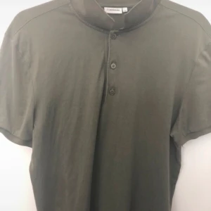 J.Lindeberg  - Nytt skick fräscht  J.Lindeberg  Piké  Storlek S