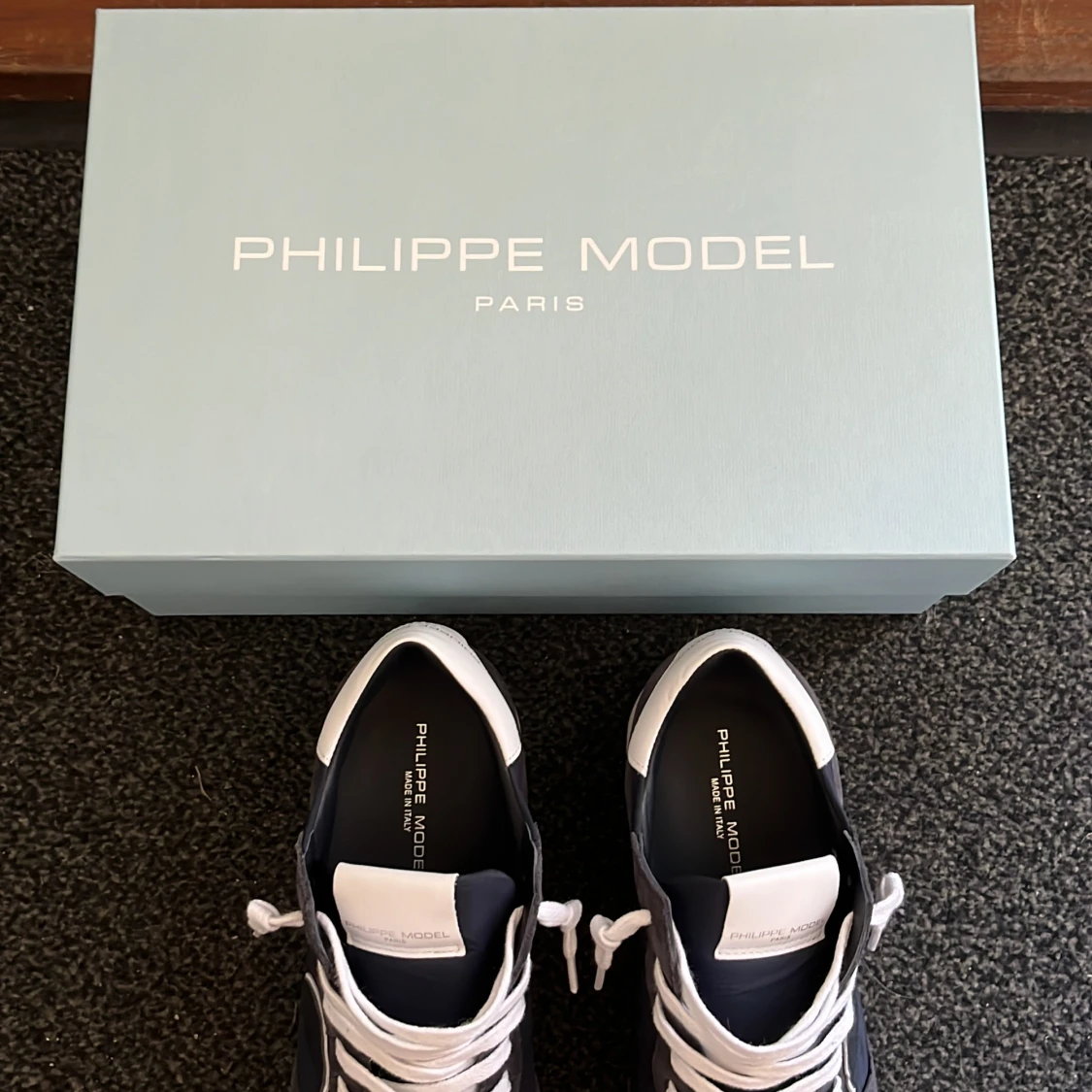 Philippe Model  - 91