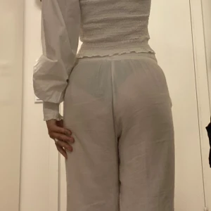 Vit blus - Gina tricot Xs 100% bomull 