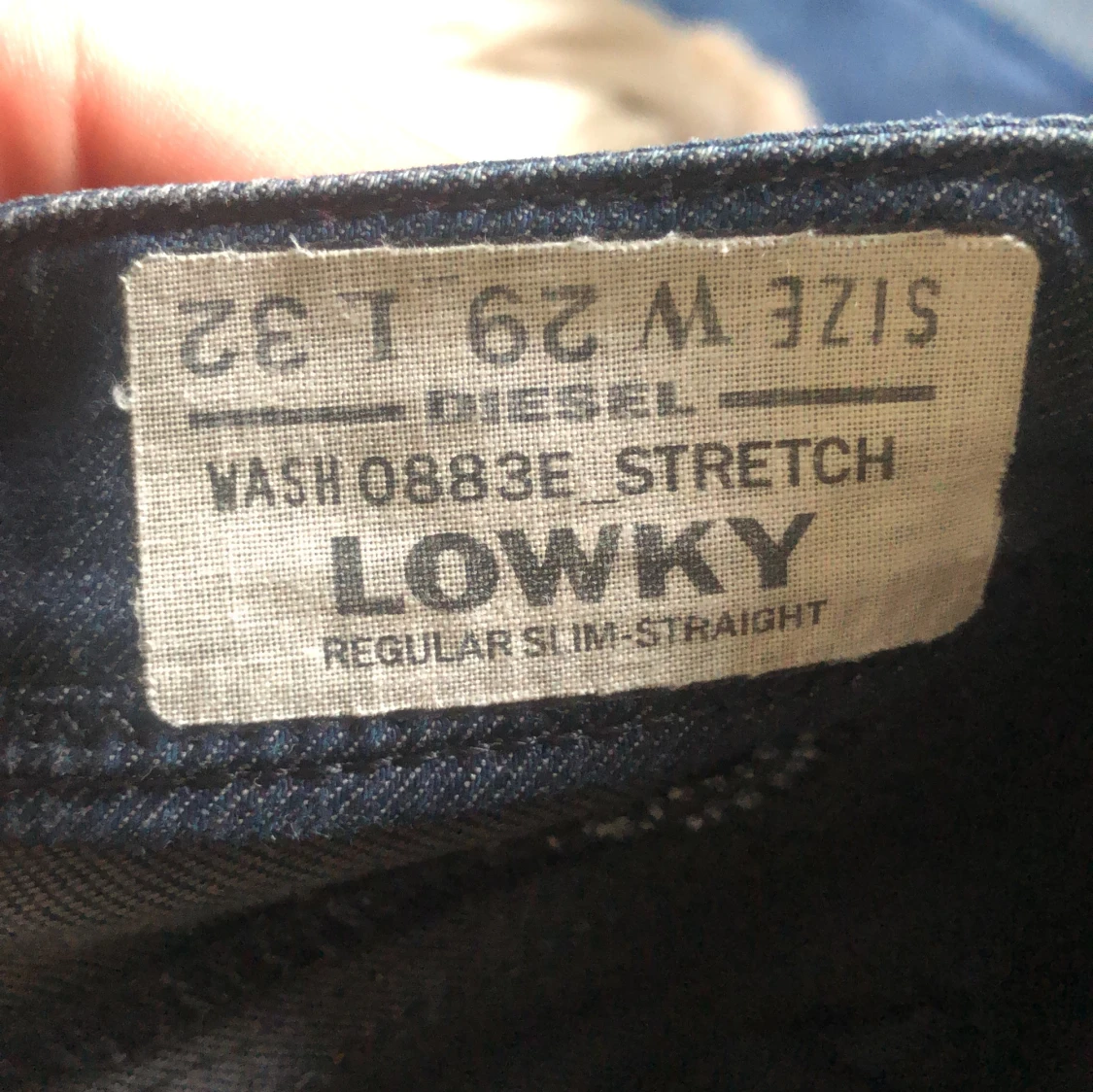 Lowwaist disel jeans med snygga backfickor  - 92