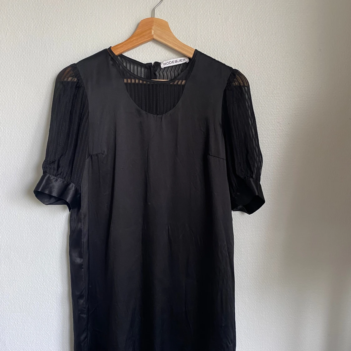 Rodebjer sidenklänning  - 2